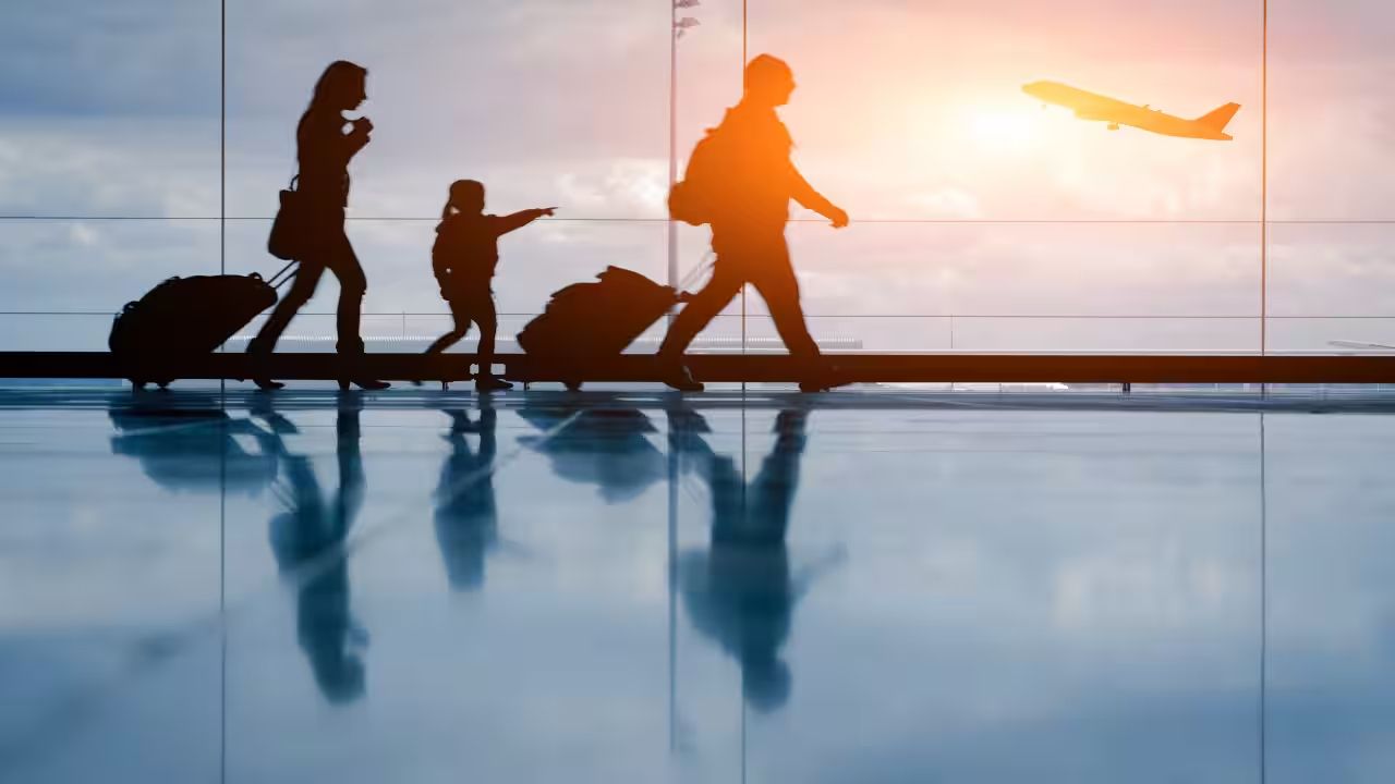 India Raises Duty-Free Limit: New Baggage Rules Allow ₹75,000 Worth of Goods for Returning Travelers