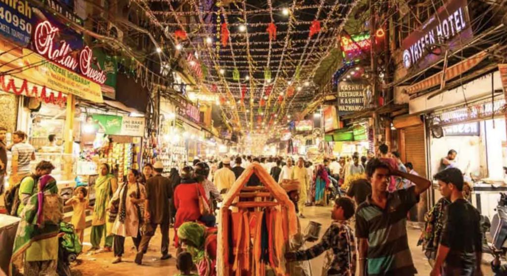Chandni Chowk and Sadar Bazar Stay Put: Delhi Govt Nixes Relocation Rumors