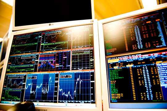 Wall Street Wonders and Iberian Miracles: Bankinter's Double Vision for Economic Success
