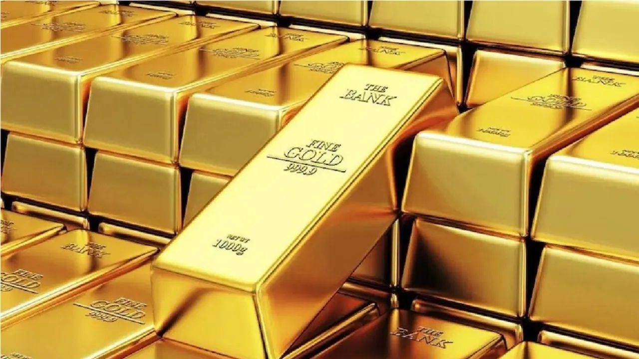 Gilt-edge gains: MCX gold glitters past ₹1.31 lakh on safe-haven rush