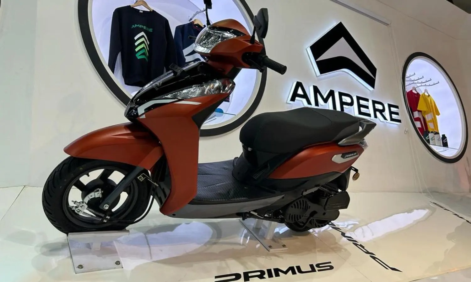 Swap, Zoom, Repeat: Greaves Ampere 'Magnus sw.S' Redefines Electric Mobility