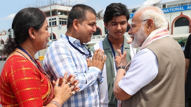 PM Modi Meets IPL Sensation Vaibhav Suryavanshi After Record-Breaking Season