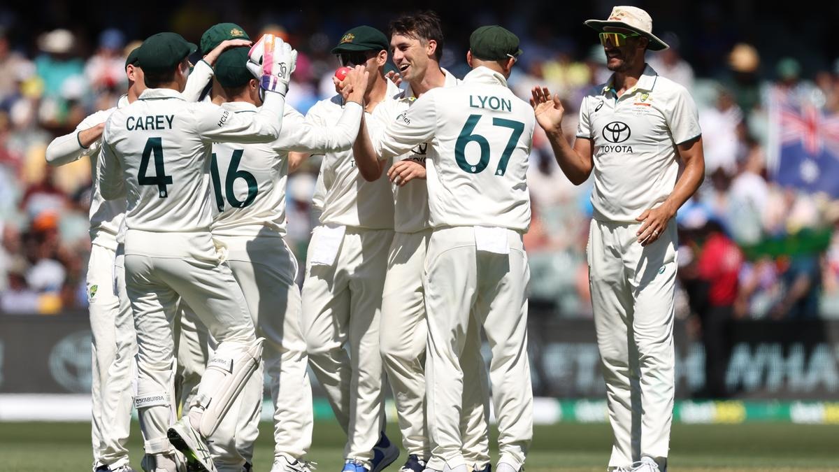 Border-Gavaskar Trophy: India's Batting Falters, All Out for 185 Against Australia