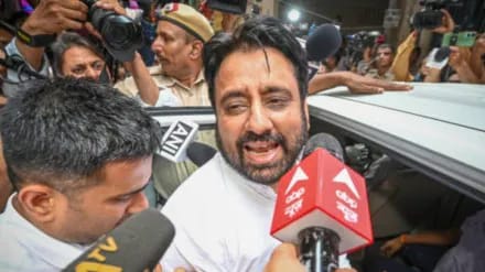 AAP's Amanatullah Khan Surges Ahead in Okhla, Eyeing Historic Third Term