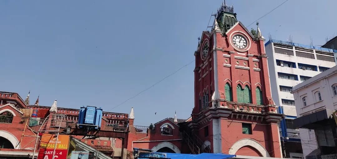 Timeless Icon Returns: Kolkata’s New Market Clock Tower to Chime Again After 7 Years