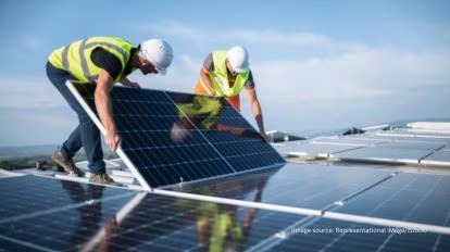 Solar Surge 2025: China, US, and India Lead Global Race in Solar Power Installations