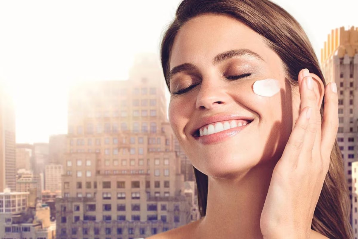 Smog-Proof Your Glow: The Ultimate 2025 Anti-Pollution Skincare Guide