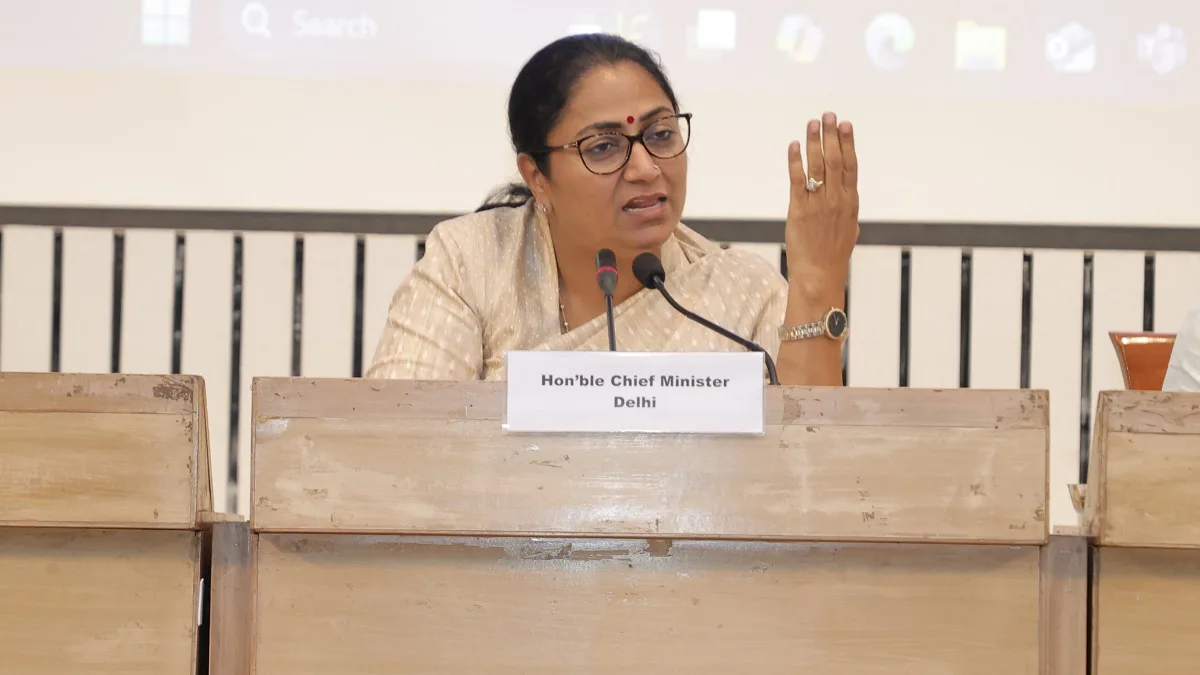 Delhi Finalises Strict Eligibility Rules for Women and Transgender E-Auto Scheme