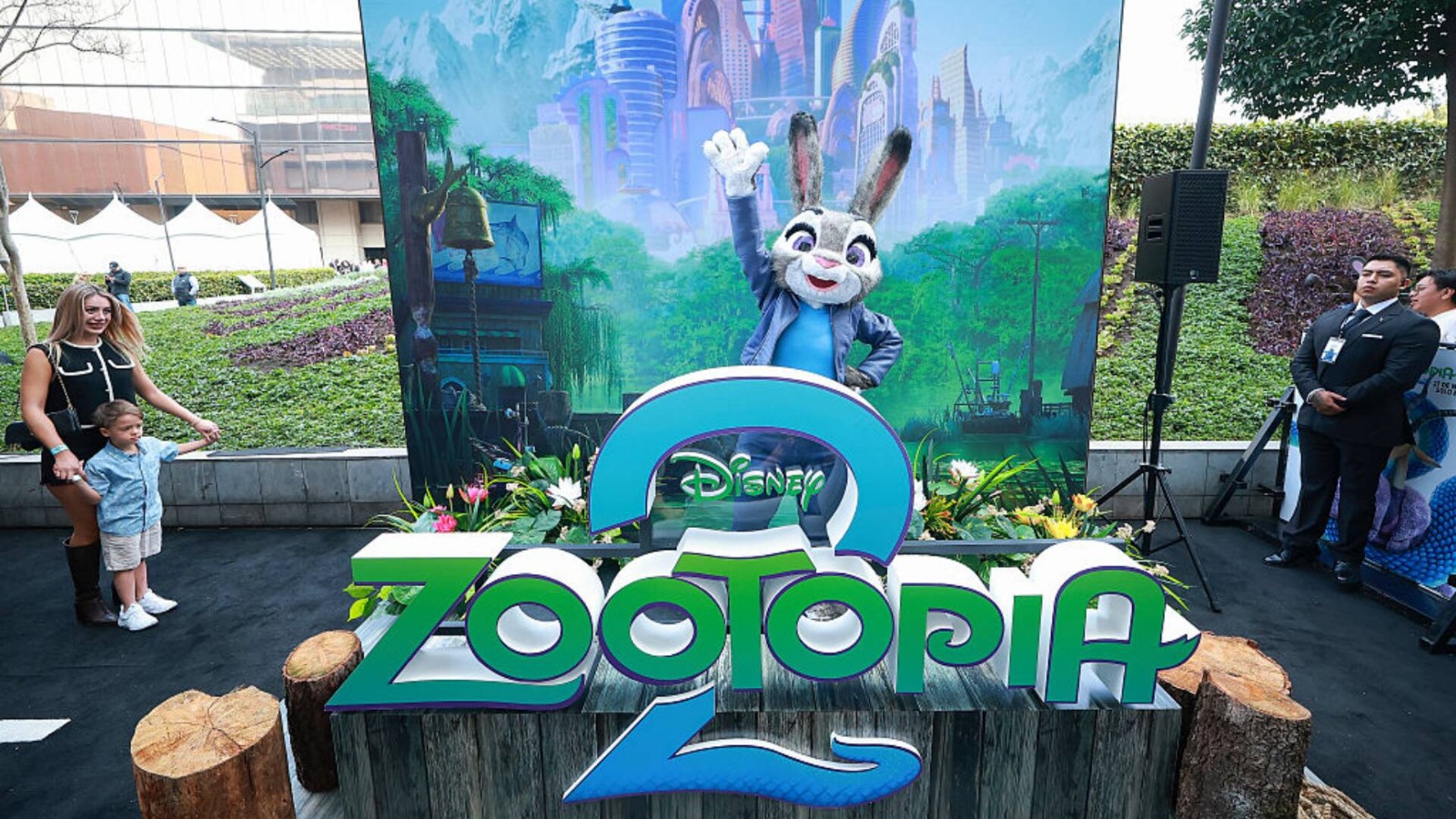 Disney's Zootopia 2 Roars to $556 Million Global Box Office, Setting Record-Breaking Debut