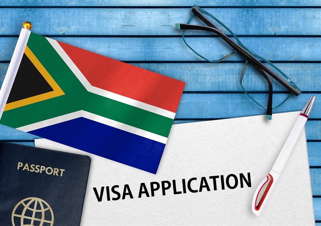 South Africa Hosts First Chinese Tourists Under New Visa Policy
