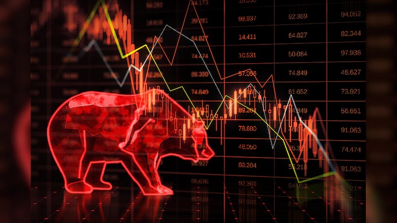 Indian Markets Tumble as Key Sectors Face Headwinds