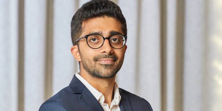 Akshay Gurnani Steps Down as Schbang CEO After a Decade