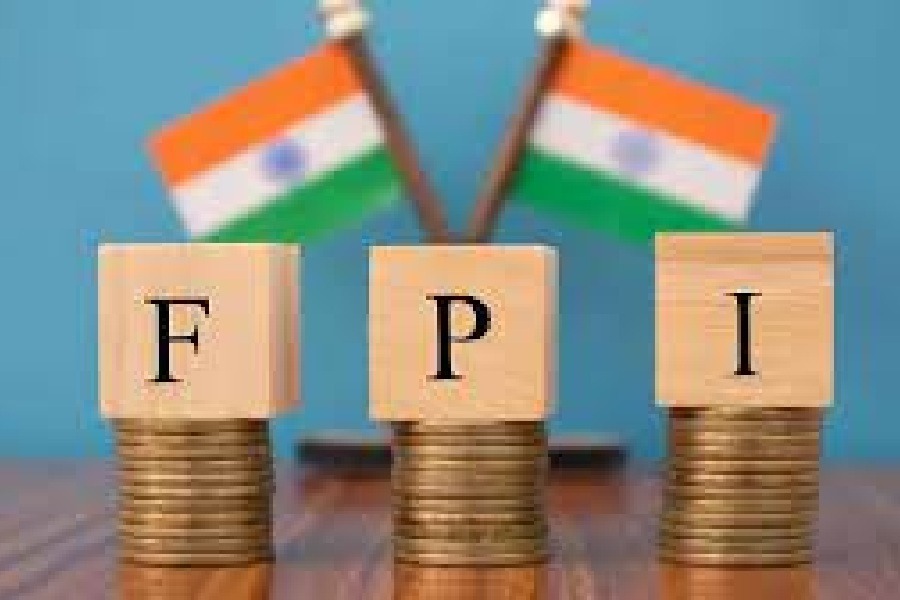 Rupee's Decline Erodes Foreign Portfolio Investors' Returns in 2024