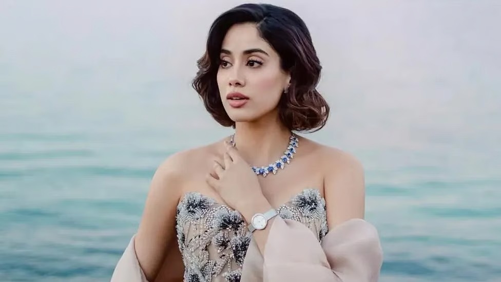 Janhvi Kapoor Dazzles In Bob Haircut And 3D Floral Gown At Switzerland Event