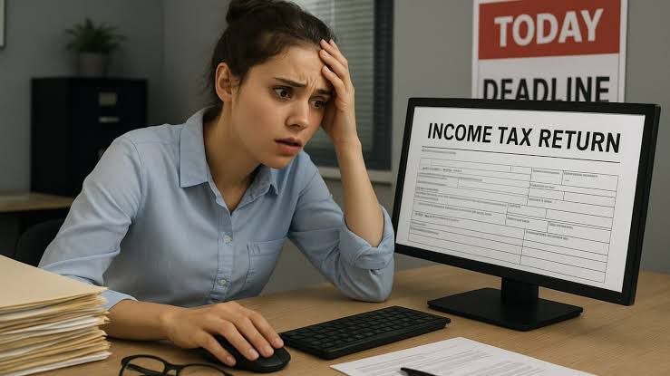 Deadline Drama: Taxpayers and CAs Demand Relief as ITR Portal Stumbles Ahead of September 15 Cutoff
