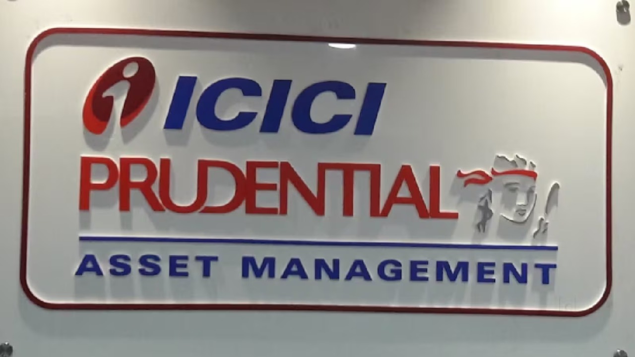 Prudential’s Big Exit, ICICI’s Bold Play: AMC IPO Sparks Market Buzz
