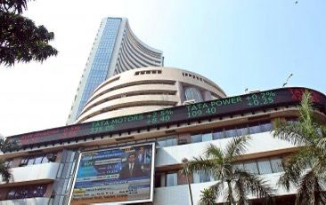 Banking on Tech: Sensex, Nifty Extend Rally to 5th Day as Financials and IT Lead Charge