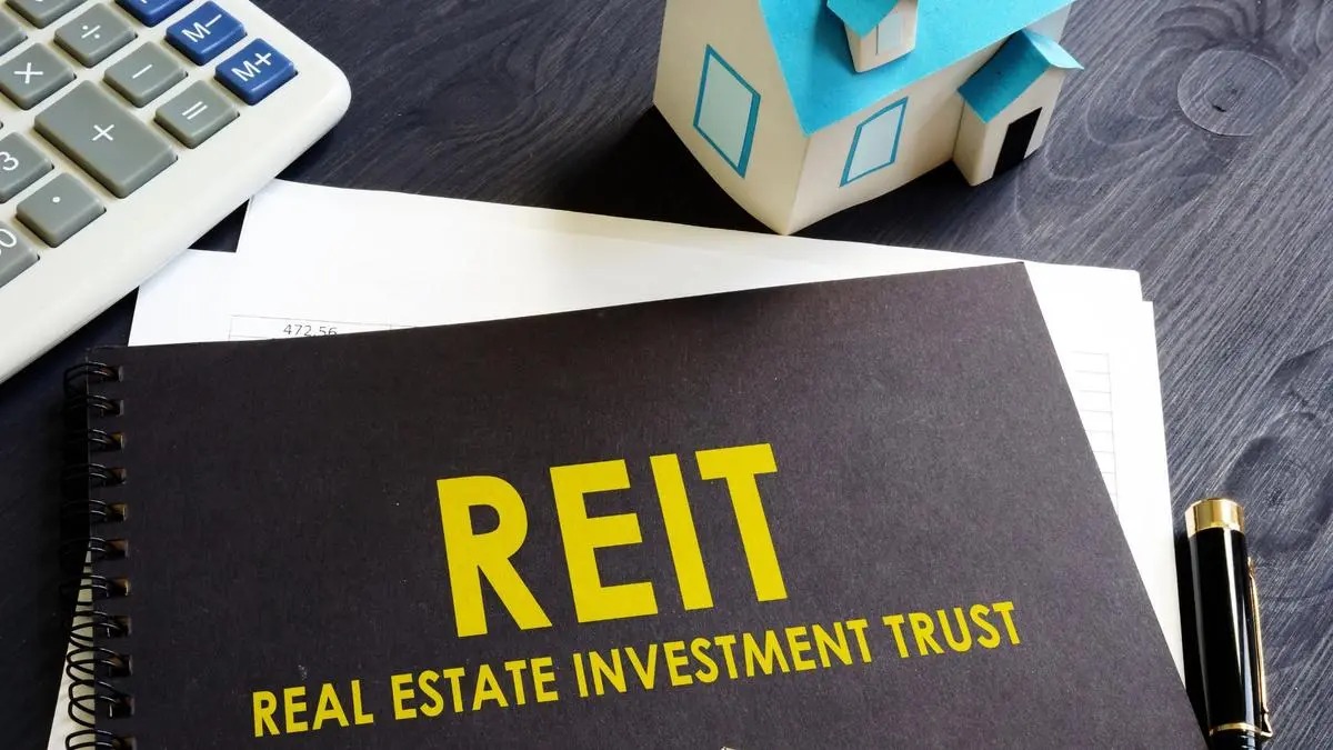 RBI Issues Draft Directions On Lending To REITs And InvITs