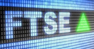 FTSE 100 Holds Gains as Consumer Confidence Rebounds