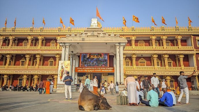 The Mantralayam Temple Achieves Record Income of ₹4.8 Crores