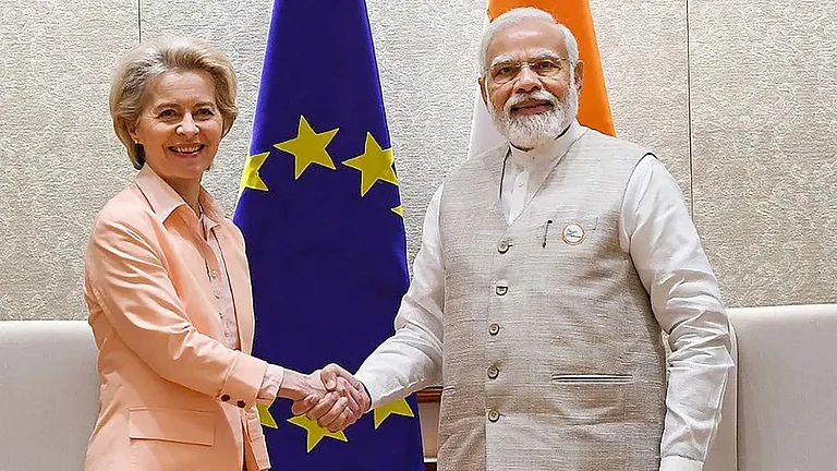 EU and India Ink Historic Free Trade Pact, Creating World’s Largest Market of Two Billion People