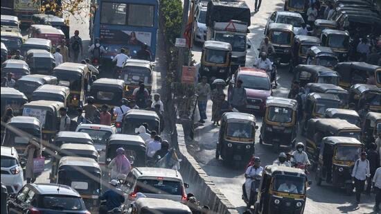 Grok Calls Pune’s Traffic the Worst—Commuters Just Nod in Agreement