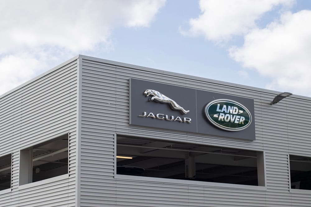 JAGUAR LAND ROVER RESTARTS OPERATIONS WITH FINANCIAL SYSTEM AND LOGISTICS CENTER BACK ONLINE AMID CYBER INCIDENT
