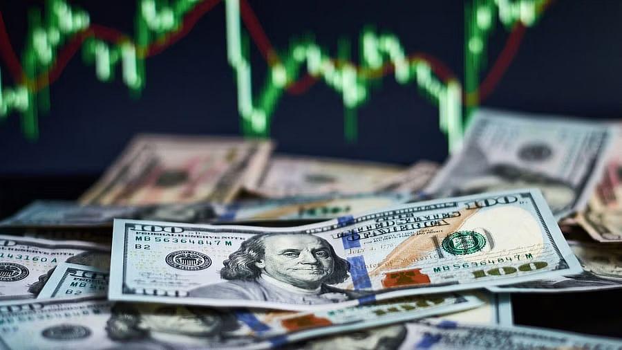 India’s Forex Chest Swells: $7 Billion Surge Lifts Reserves to $692.7 Billion