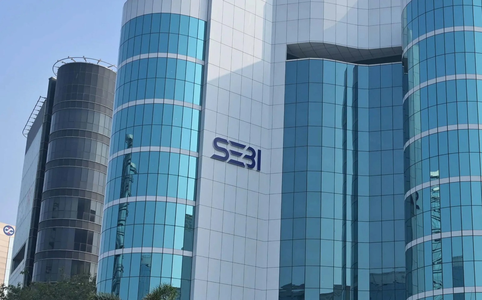 SEBI Mandates Senior Leadership Asset Disclosure to Curb Insider Trading