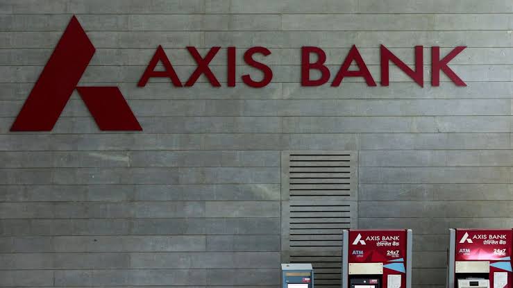 Axis Bank’s Financial Fortress: Solvency Secure, Investors Cheer