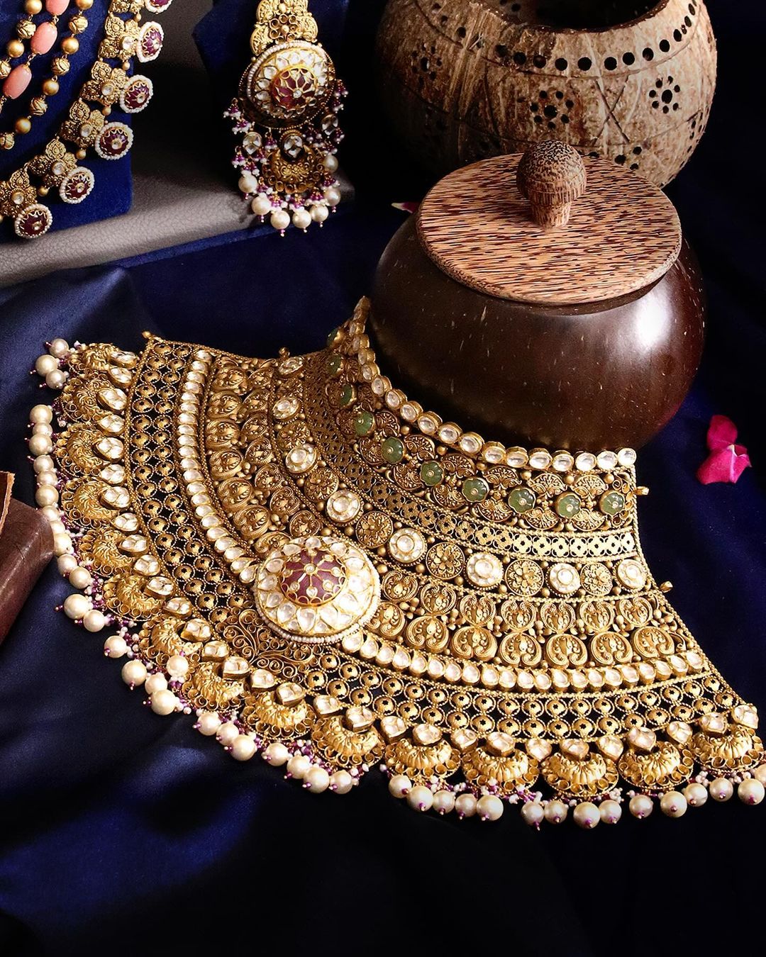 Ashapuri Gold Secures Massive ₹48 Crore Jewellery Supply Order