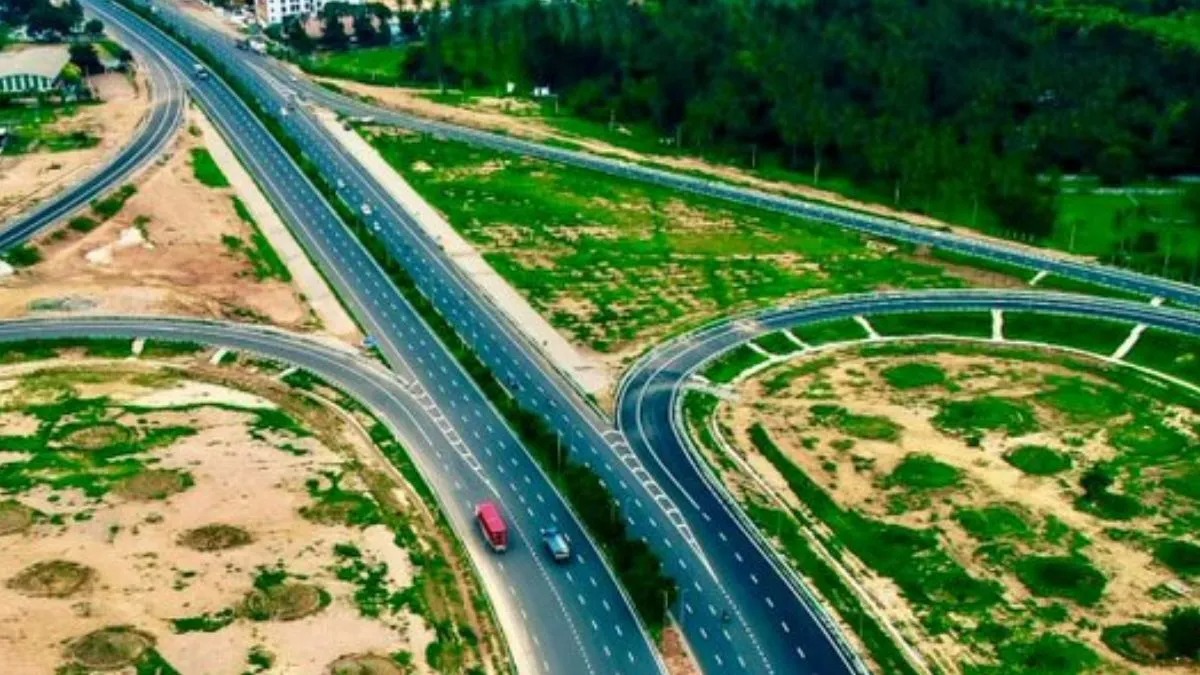 Hit the Highway: India's Expressway Revolution Takes Center Stage!