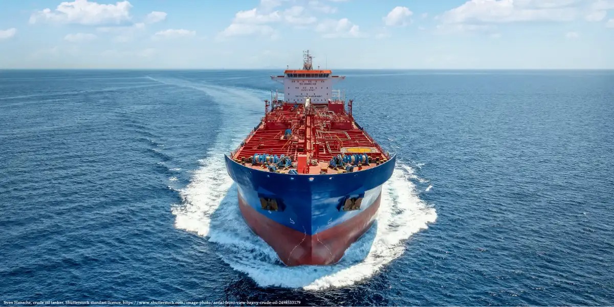 UK Strikes at Russia's Oil Lifeline: 100 Russian Oil Tankers Sanctioned in Shadow Fleet Crackdown
