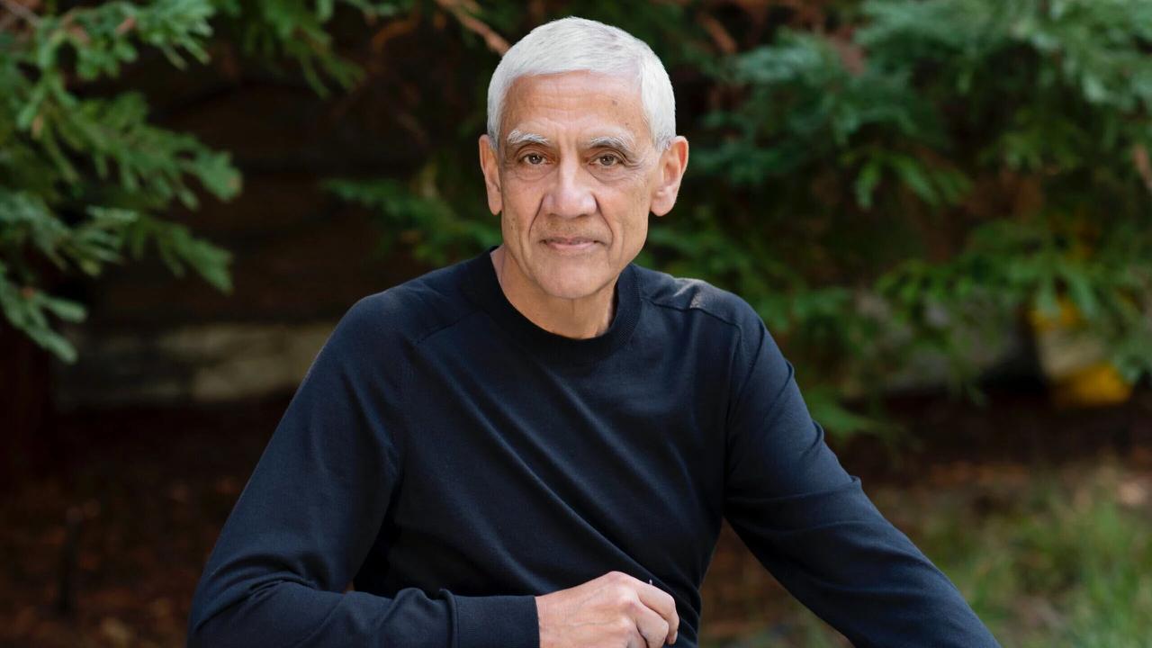 AI Summit 2026: Vinod Khosla Predicts IT & BPO Services Will Vanish Within Five Years