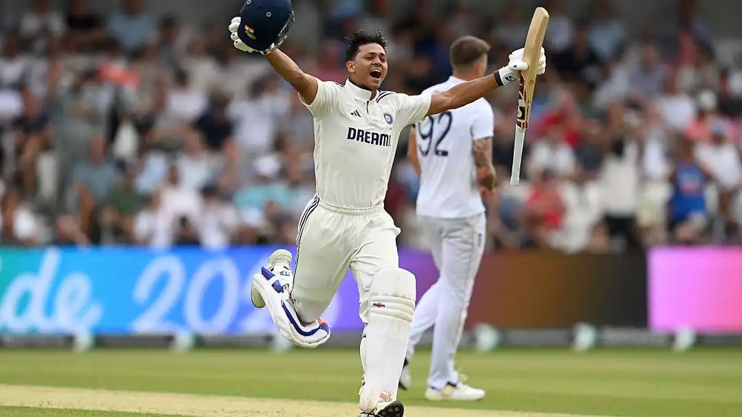 Batting Brilliance on Boil: Jaiswal’s Ton, Gill’s Calm Brew 215/2 at Tea