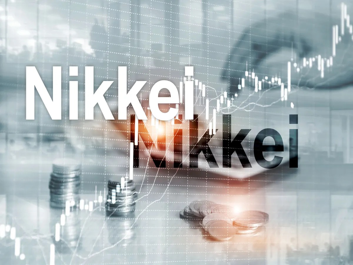 Nikkei Slumps 4.26% to 63,985 as Chip Sector Correction Deepens