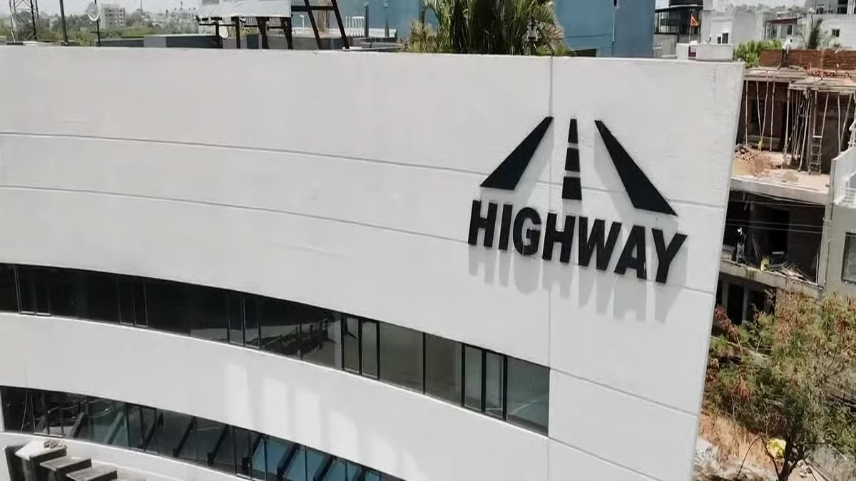 Highway Infrastructure Secures ₹25.26 Crore NHAI Contract for Operations on Delhi–Vadodara Expressway