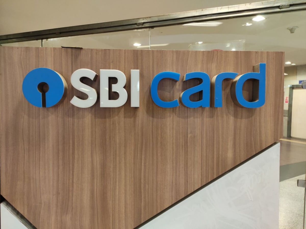 SBI Cards Announces New CEO and Interim Dividend