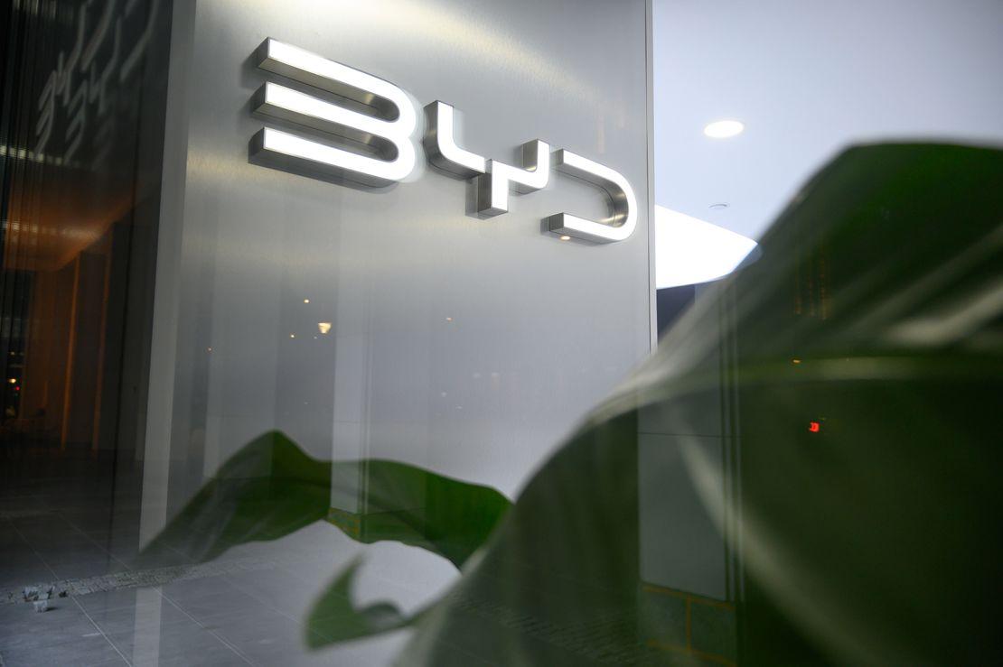 WOW STORY OF THE DAY: BYD’s Electric Crown: From Battery Maker to World’s #1 EV Seller in 2025, Outselling Tesla with 1.6M Cars in Just 6 Months