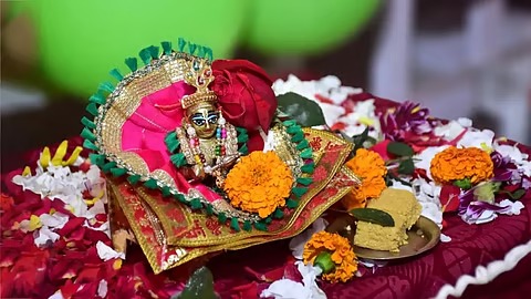 Unlock the Joy of Krishna: 30+ Laddu Gopal Temples to Visit on Janmashtami 2025