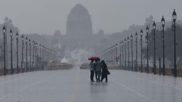 Rain Rules the Capital: Delhi Drenched as Thunderstorms Sweep Through