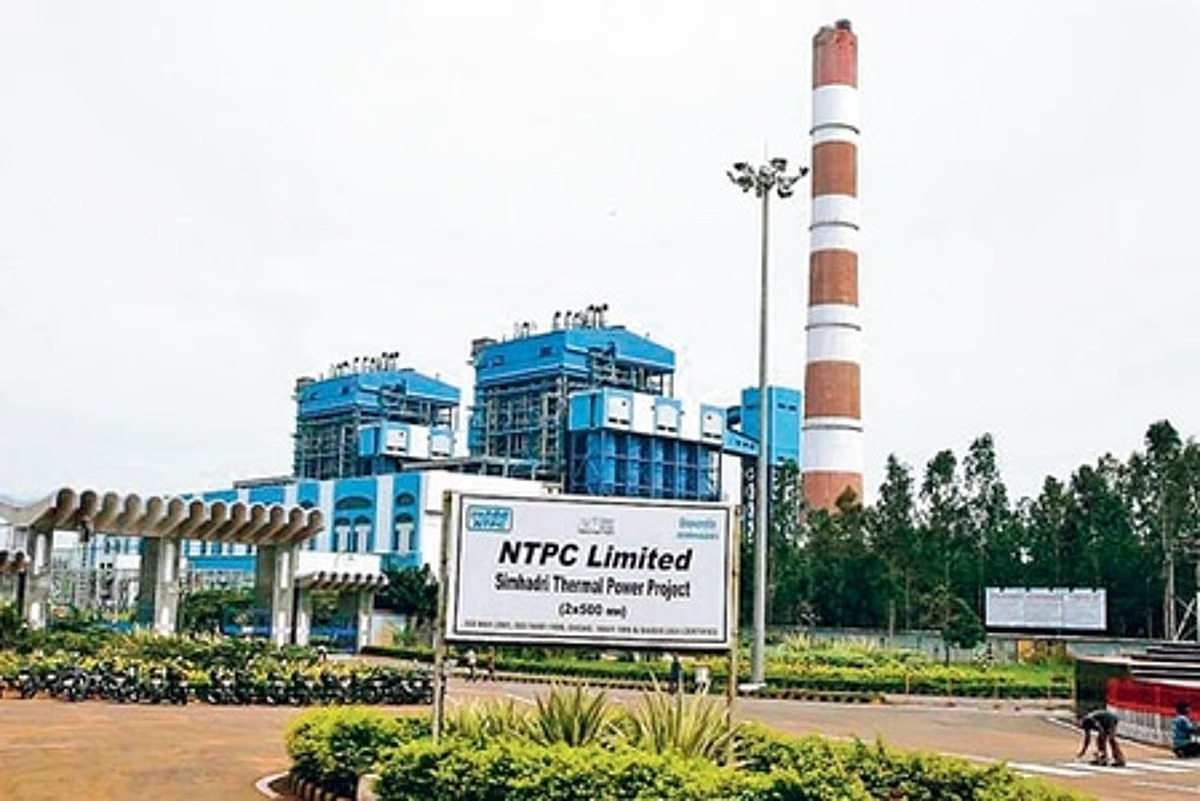 NTPC Hits Milestone: Khavda-I 13.98 MW Solar Project Achieves Commercial Operation