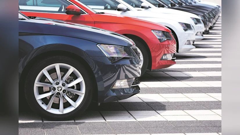 Maruti Suzuki Eyes Record 50,000 Dhanteras Deliveries; Hyundai Sees 20% Festive Surge