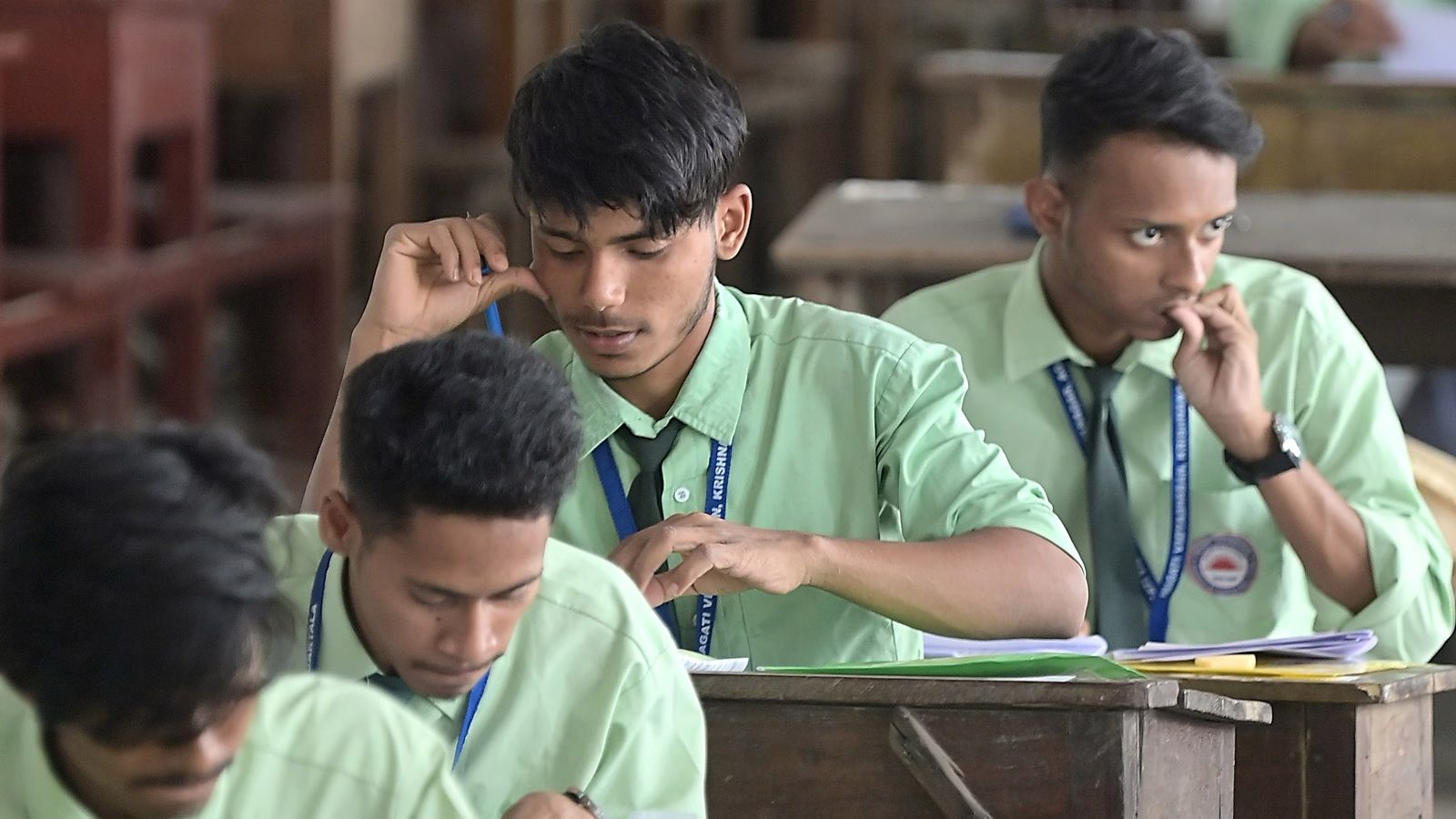 CBSE’s Physics Exam: Pune Students Feeling the Gravitational Pull of Confusion