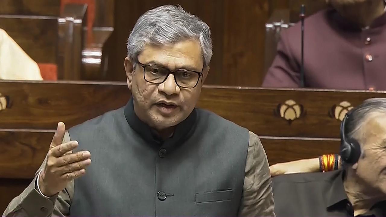 Can ₹2.78 Lakh Crore Funding Modernize Railways And Ensure Safety?