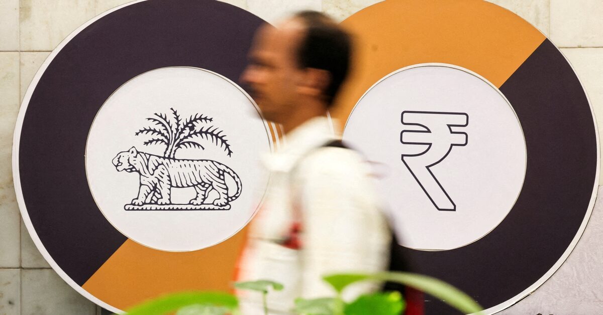 Inside RBI’s Money Market Maze: Trillion-Rupee Cash Balances and Bond Auction Frenzy!