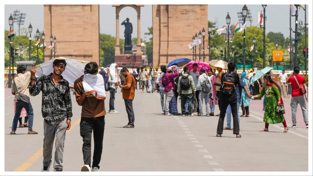 India’s New Heat Epicentre - Banda Hits 48°C As Schools, Shops And Street Life Stop By 10 AM