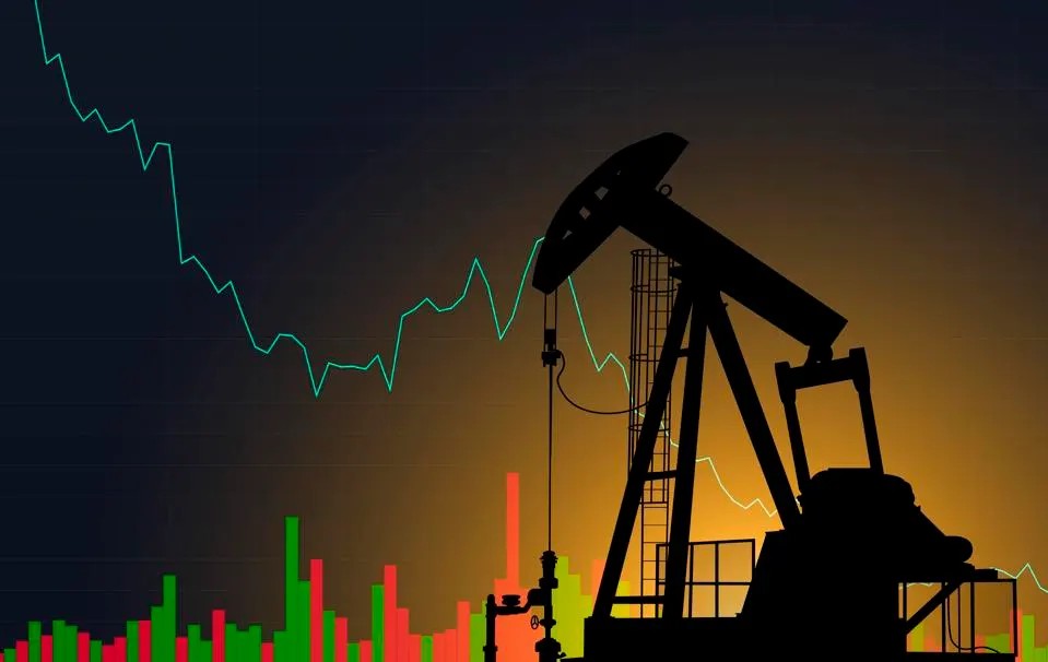 EIA Report Unpacks Energy Market Jigsaw: Crude Gains, Gasoline Halts, Diesel Accelerates