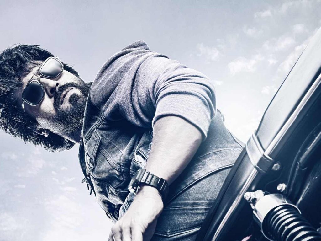 Ram Charan Dazzles in Shankar's Gripping Political Thriller ‘Game Changer’