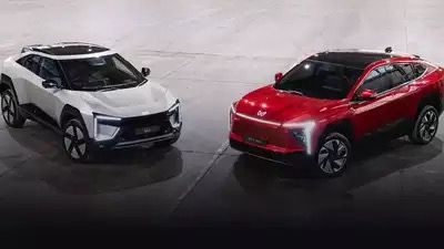 Power Shift: India’s Car Industry Must Plug Into the EV Revolution